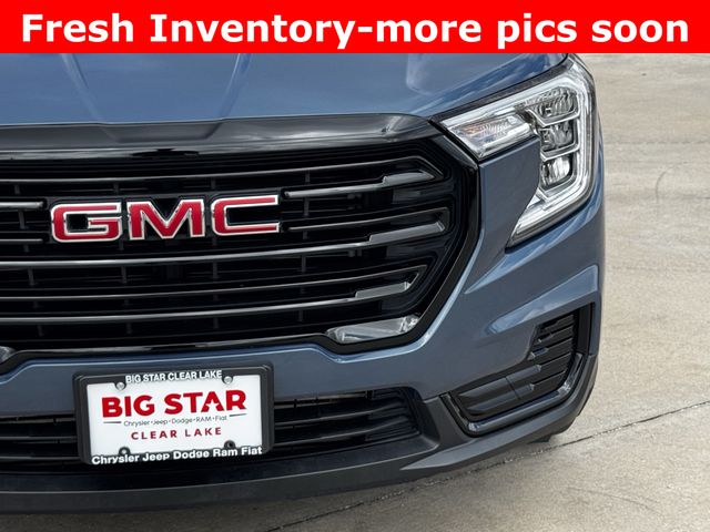 2024 GMC Terrain SLE Blue at AutoSavvy Houston Northwest