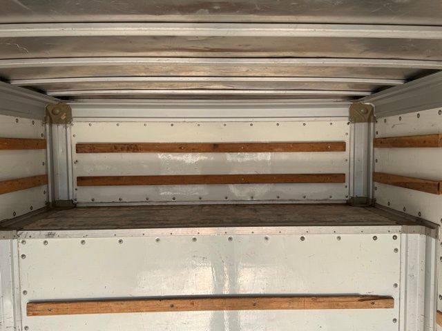 2008 Ford E-450 Cutaway 