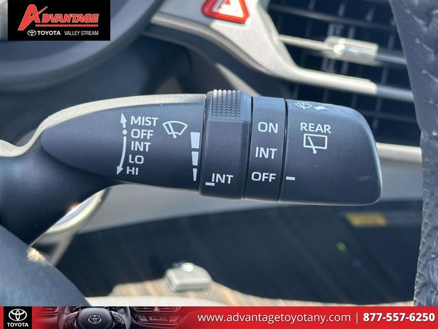 Used 2023 Toyota Sienna Van