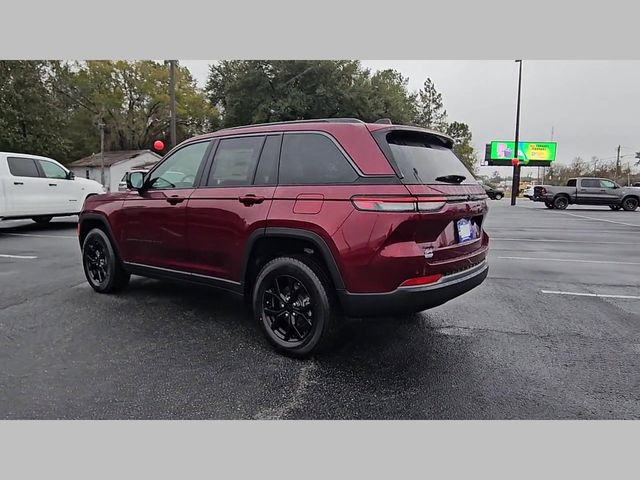 2026 Jeep Grand Cherokee Altitude 4x4