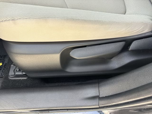 2022 Toyota Corolla - $15,998