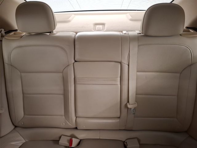 2013 Chevrolet Malibu LT — photo 31