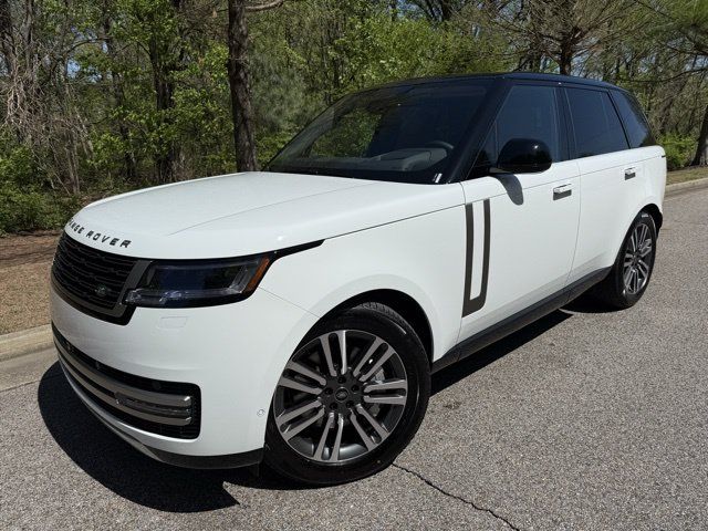 Fuji White 2025 Land Rover Range Rover SUV / Crossover All-Wheel Drive 8-Speed Automatic