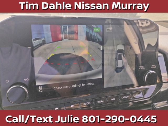 2023 Nissan Pathfinder SL 4WD