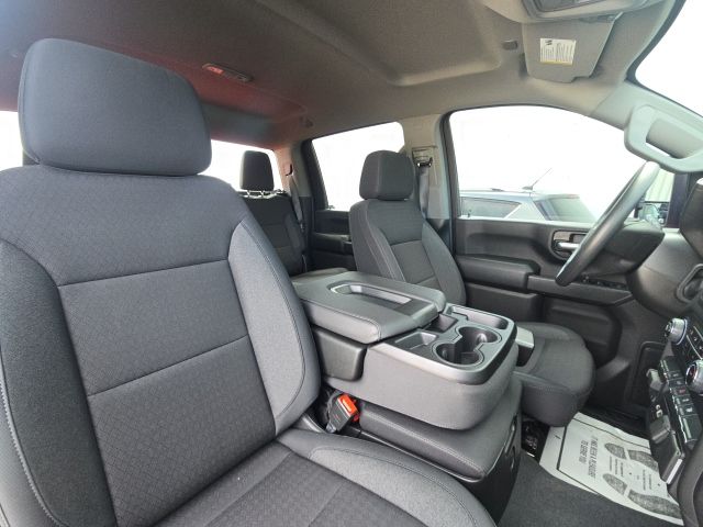 2026 Chevrolet Silverado 2500HD Custom:44913A