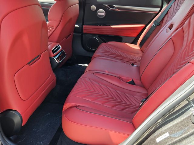 2027 Genesis G80