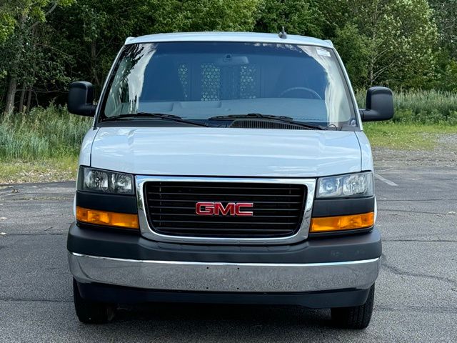 2023 GMC Savana 2500 Work Van 8