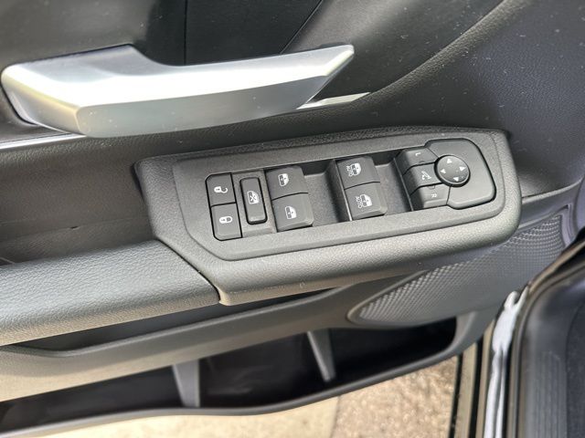 2026 Ram 1500 Big Horn/Lone Star - Diamond Black Crystal Pearlcoat exterior view 13