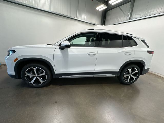 2026 Volkswagen Tiguan 2.0T SE White/off-white at Audi Porsche Sewickley