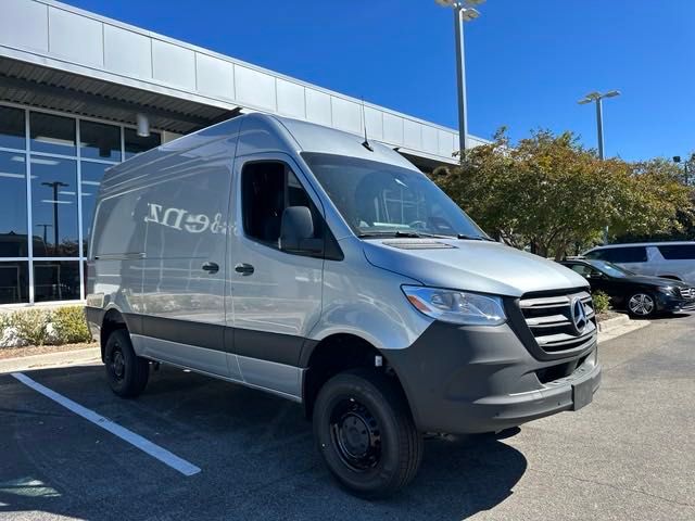 2025 Mercedes-Benz Sprinter 2500 Cargo 144 WB - 8