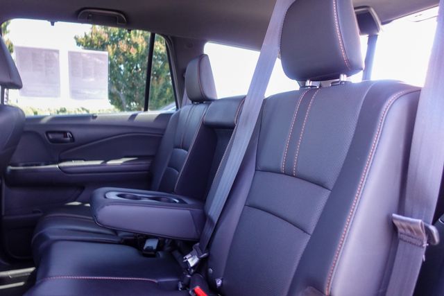 used 2022 Honda Pilot car, priced at $29,000
