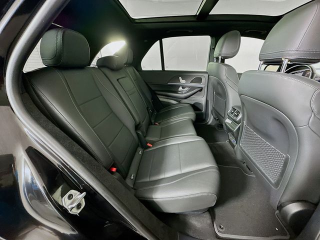 Thumbnail: 2025 Mercedes-Benz GLE - 28
