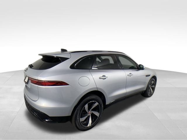 2022 Jaguar F-PACE P250 S 6