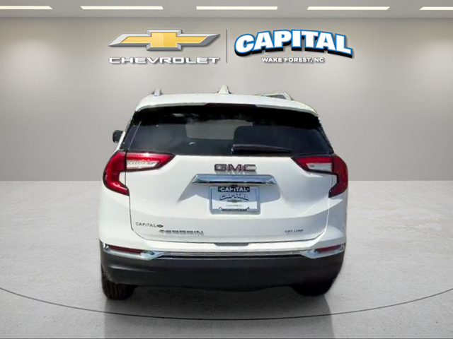 Used 2024 White GMC SLT image 5