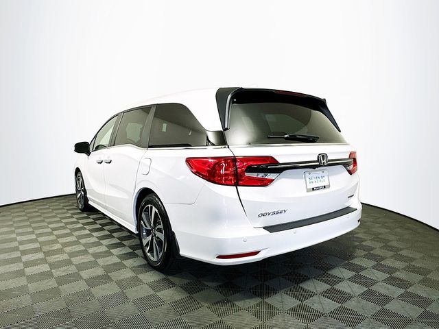 2023 Honda Odyssey Touring photo