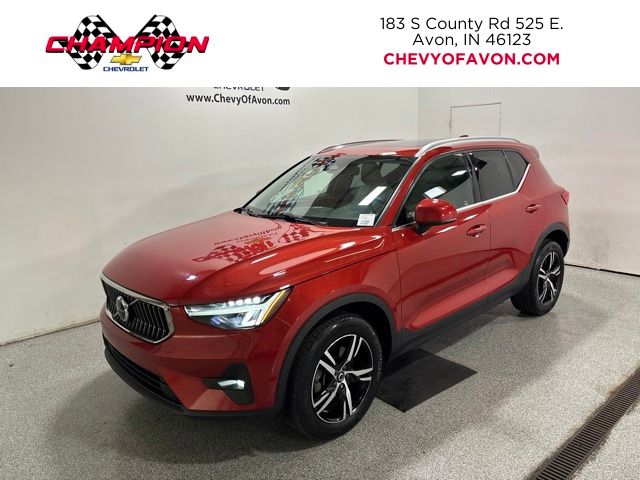 2023 Volvo XC40