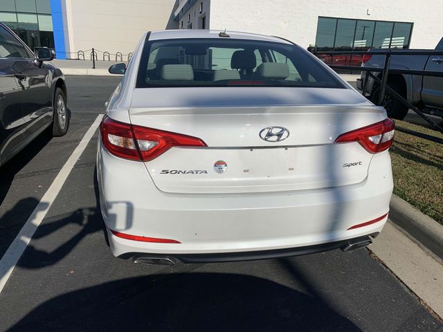 2015 Hyundai Sonata Sport 9