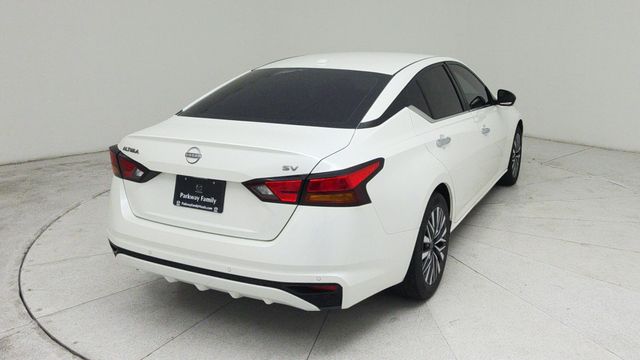 2024 Nissan Altima 2.5 SV - 4