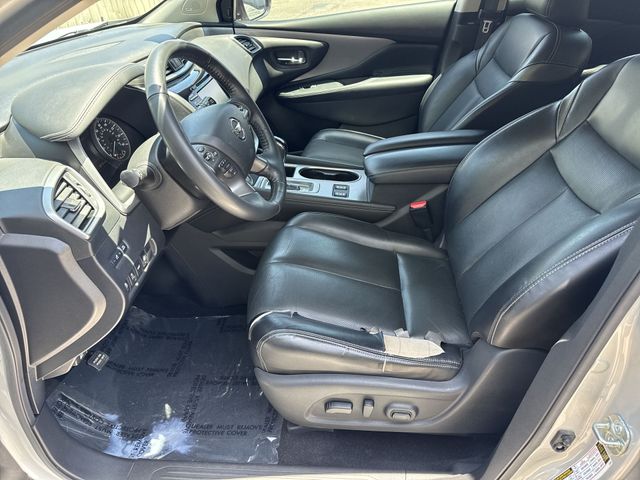 Used 2021 Silver Nissan SL image 16