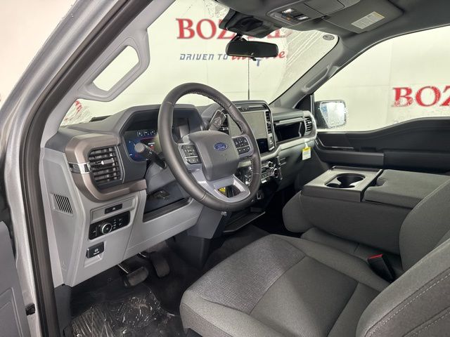 2025 Silver Metallic Ford F-150 XLT 4X4 Truck