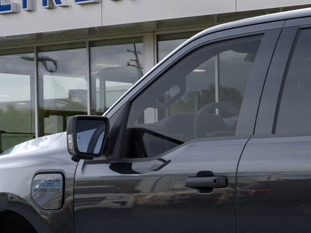 2025 Ford F-150 Lightning