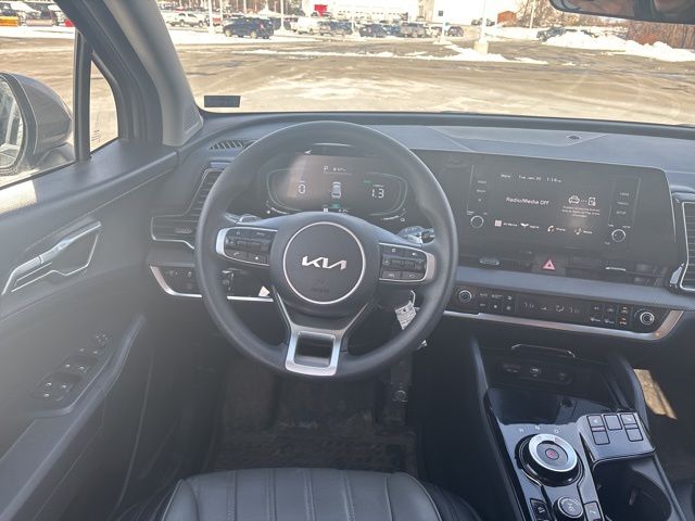 used 2024 Kia Sportage Hybrid car, priced at $25,799