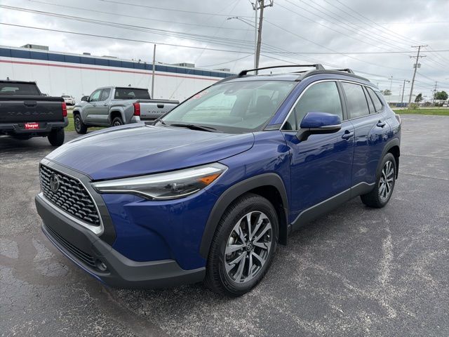 Blue Crush Metallic 2022 Toyota Corolla Cross XLE AWD SUV / Crossover All-Wheel Drive Continuously Variable Transmission