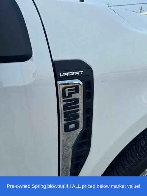 Used 2024 White Metallic Ford Lariat image 5