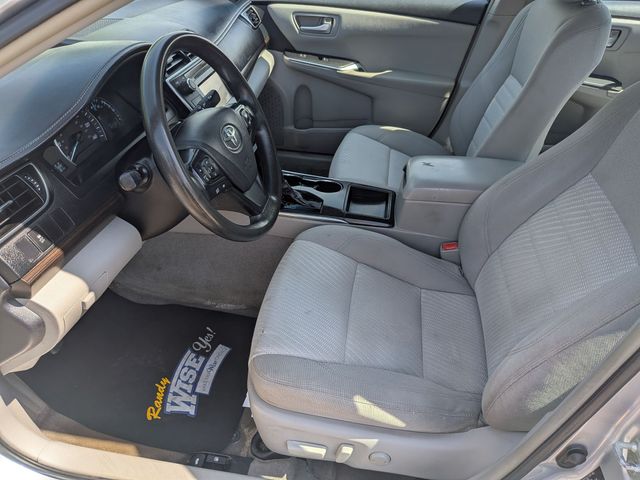 2015 Toyota Camry - Image 12