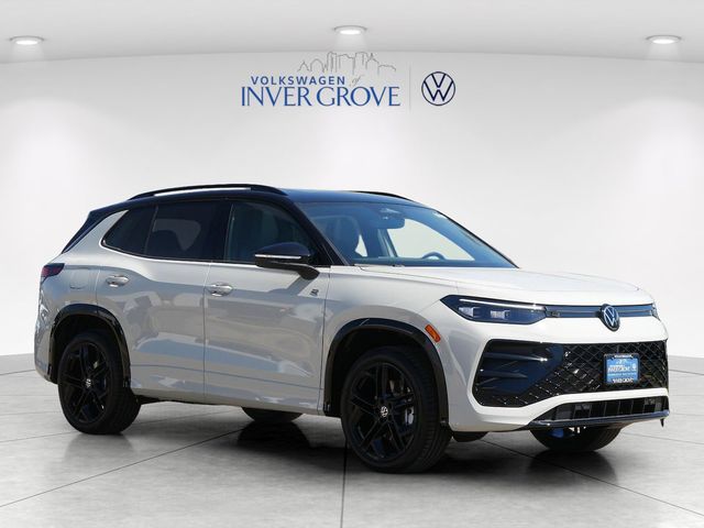 Sandstone 2026 Volkswagen Tiguan SE R-Line Black 4Motion SUV / Crossover All-Wheel Drive 8-Speed Automatic