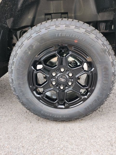 New 2026 Beige Ford XLT image 8