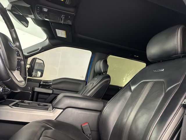 2020 Blue Ford F-250SD Platinum 4X4 Truck