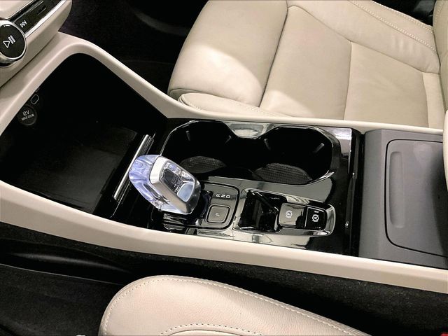2024 Volvo XC40 Ultimate Gray at Spitzer Acura