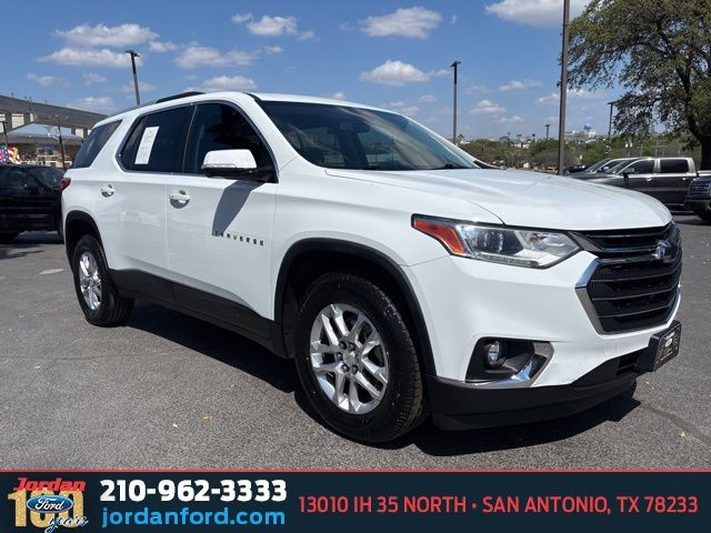 Used Car 2018 Chevrolet Traverse  Lt For Sale Under $15,000 In San Antonio, Texas