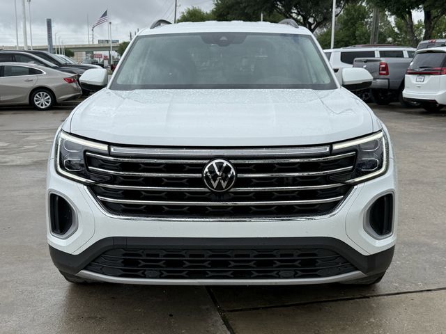 2024 Volkswagen Atlas 2.0T SE White at DeMontrond Ford