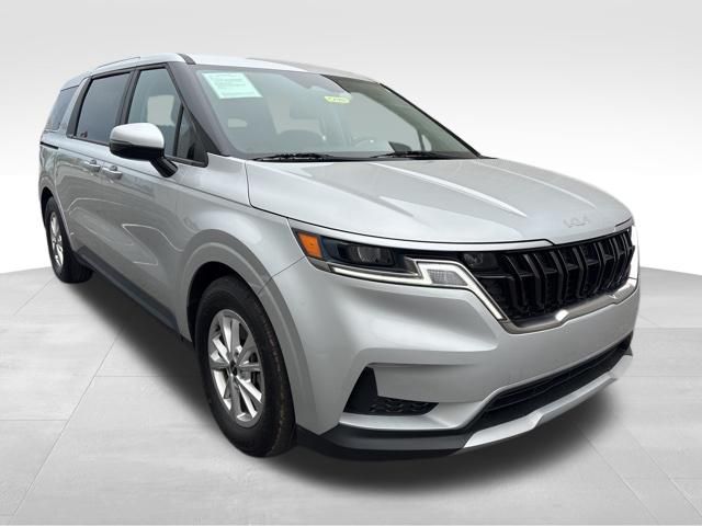 Silky Silver 2023 Kia Carnival LX FWD Minivan Front-Wheel Drive 8-Speed Automatic