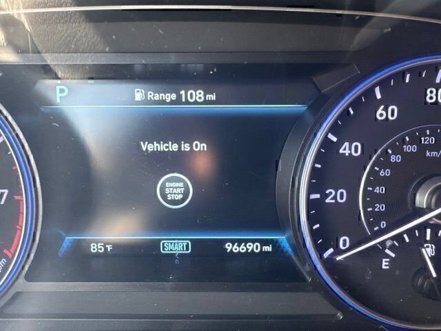 Used 2022 Green Hyundai SEL image 14