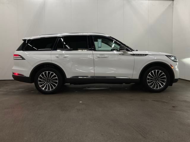2023 Lincoln Aviator Standard