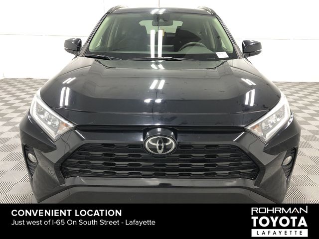 2019 Toyota RAV4 XLE 10