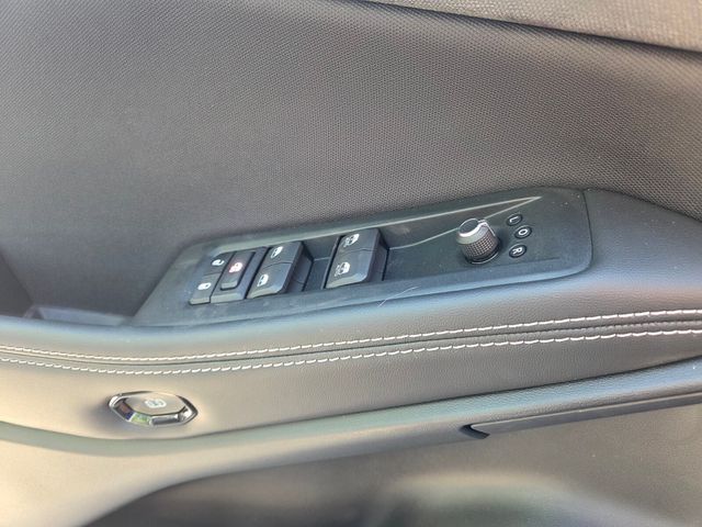 New 2026 Blue Jeep Laredo image 21