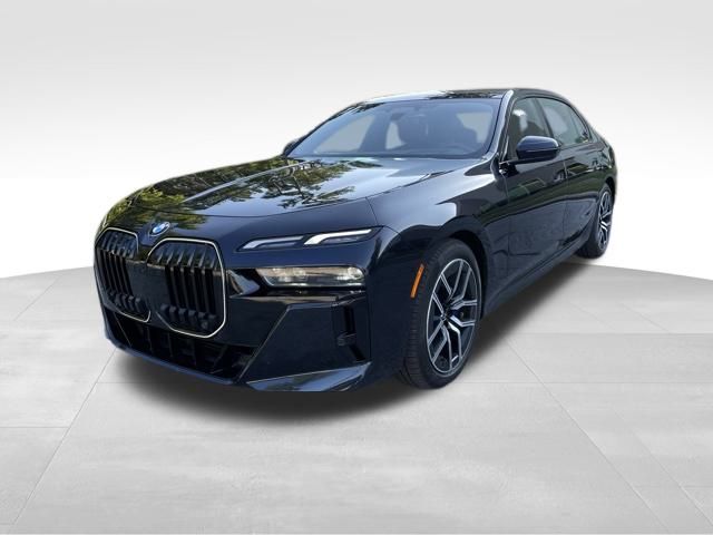 /2024 BMW 740