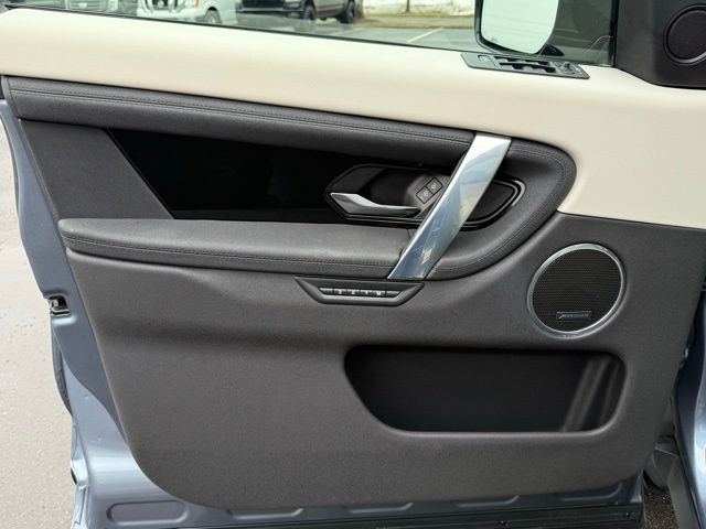 2022 Land Rover Discovery Sport