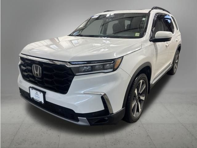 2023 Honda Pilot Elite AWD's photo