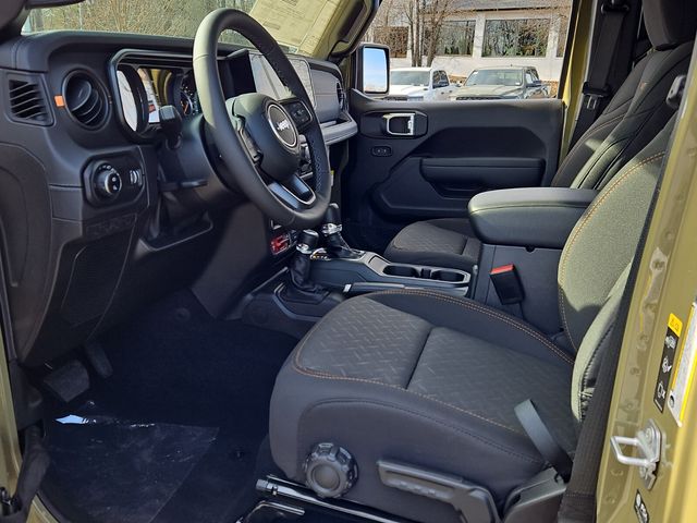 New 2026 Green Jeep Mojave image 13