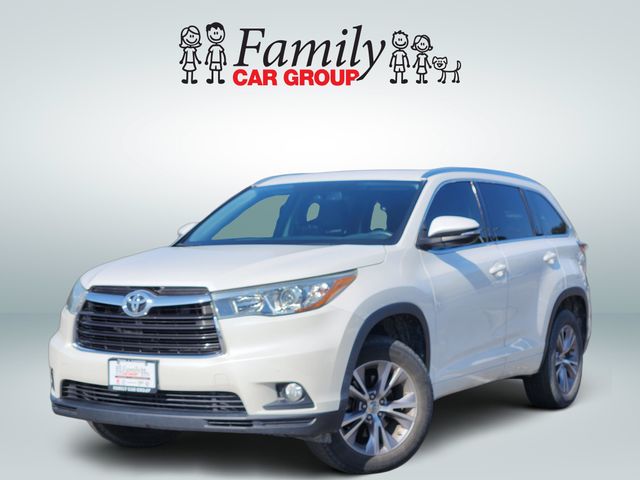 White (Blizzard Pearl) 2015 Toyota Highlander SUV / Crossover Front-Wheel Drive 6-Speed Automatic Overdrive