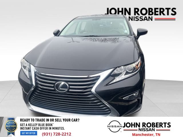 2016 Lexus ES 350 photo 4