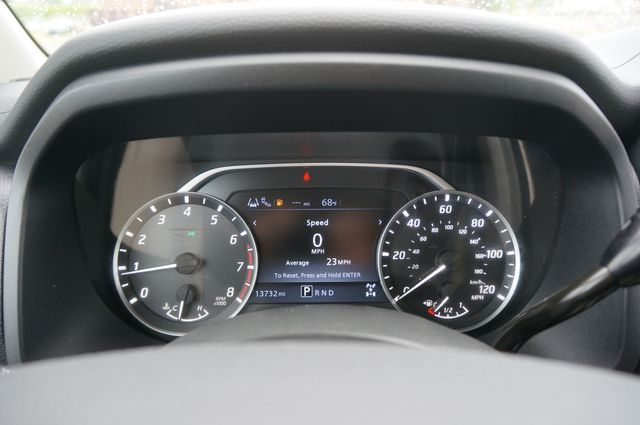 2024 Nissan Titan SV - Photo 14