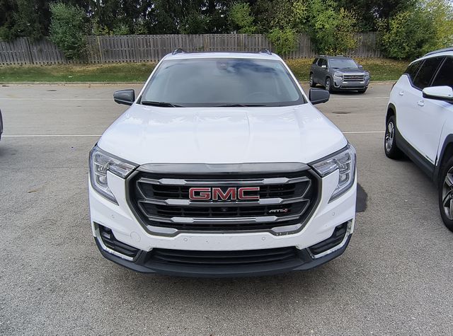 2022 GMC Terrain AT4 2