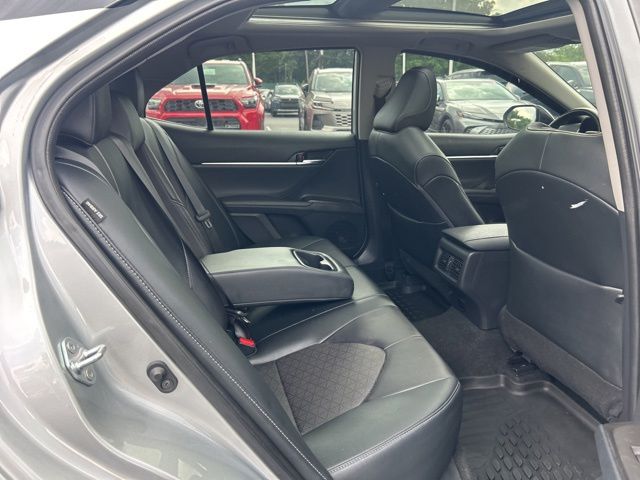 2022 Toyota Camry XSE - Photo 18