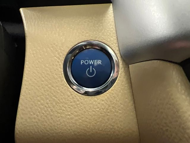 Used 2019 Toyota Highlander Hybrid SUV